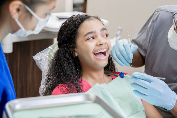 Best Emergency Tooth Extraction in Montesano, WA